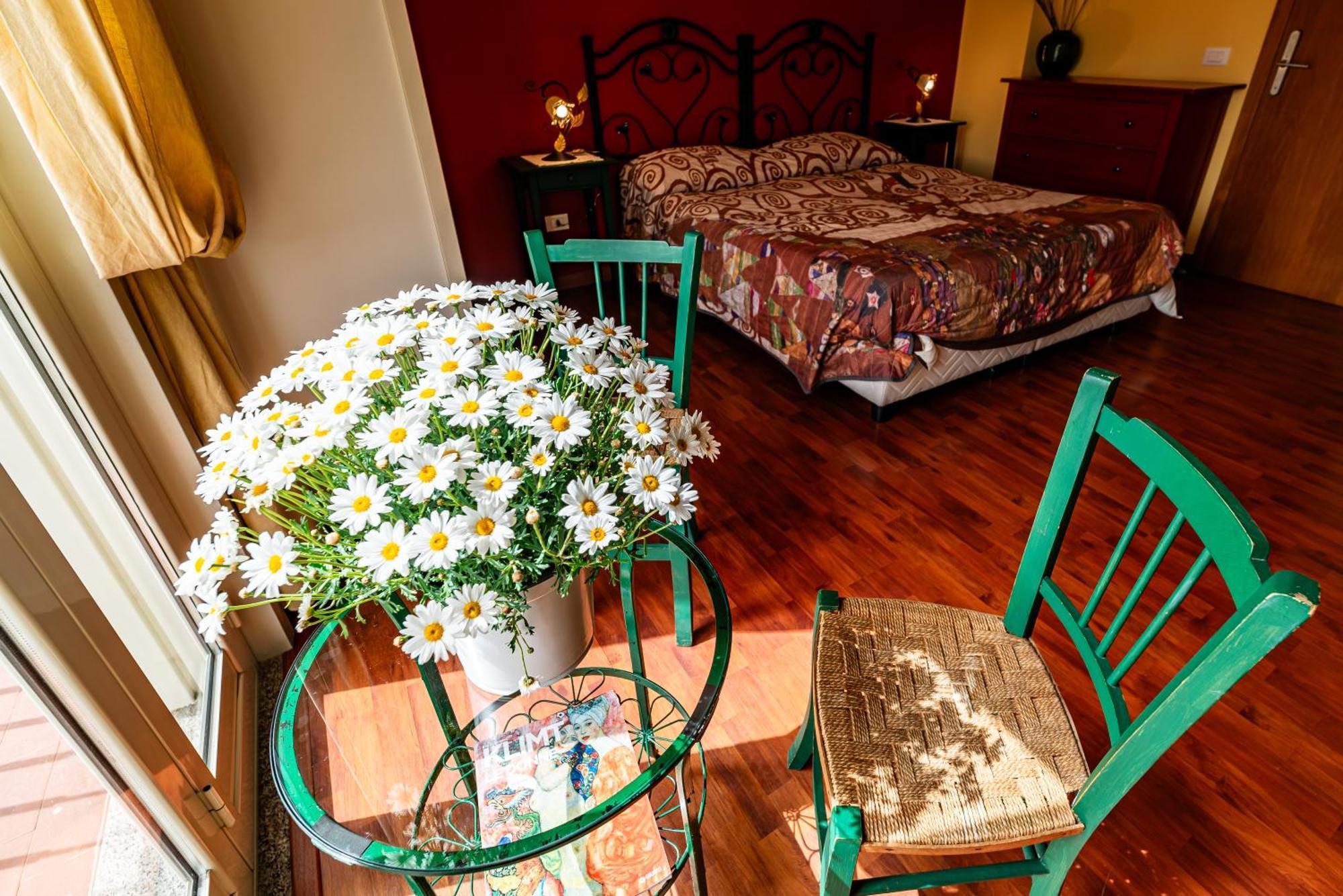Domus Musia Apartment Милацо Екстериор снимка